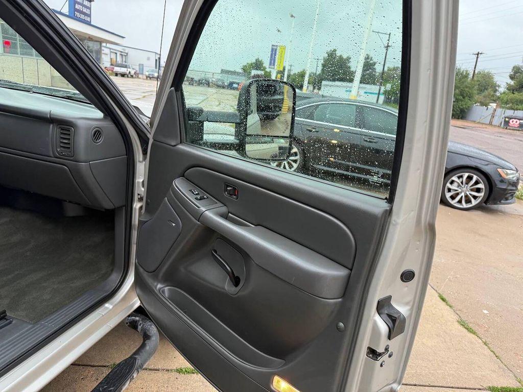used 2007 Chevrolet Silverado 2500 car, priced at $13,995