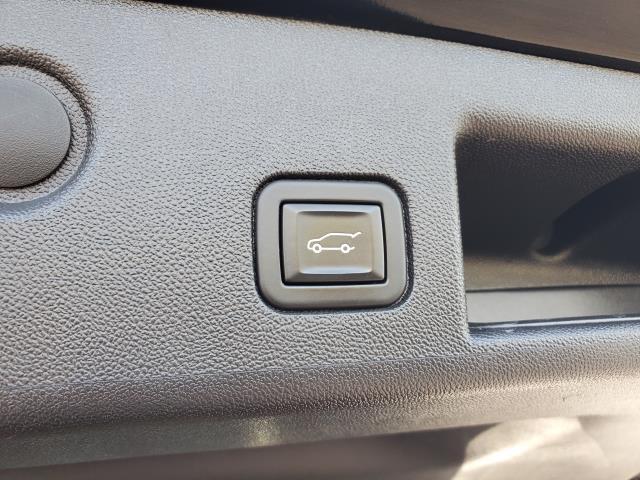 used 2023 Chevrolet Equinox car, priced at $23,641