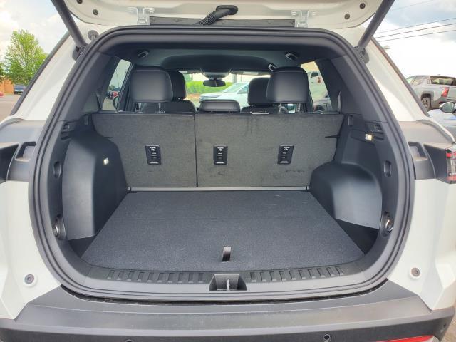 used 2025 Chevrolet Equinox car, priced at $31,997