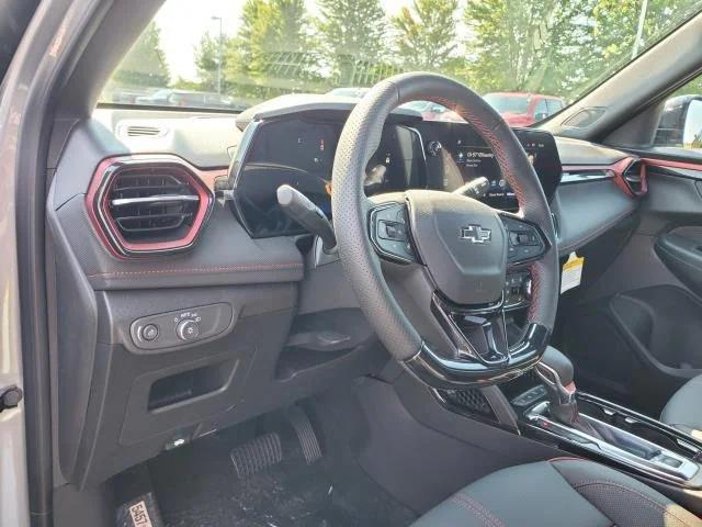 new 2025 Chevrolet TrailBlazer car, priced at $28,619