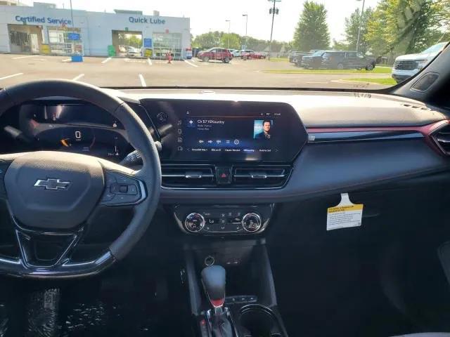 new 2025 Chevrolet TrailBlazer car, priced at $28,619