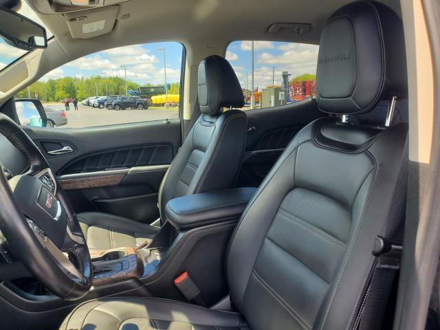 used 2022 GMC Canyon car, priced at $34,594