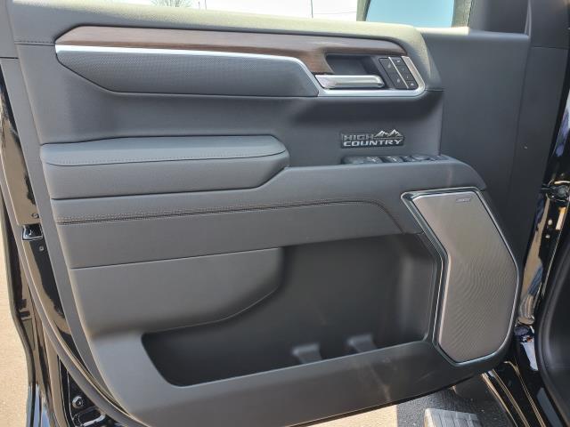 new 2025 Chevrolet Silverado 1500 car, priced at $67,492