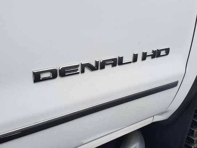 used 2015 GMC Sierra 2500 car, priced at $34,997
