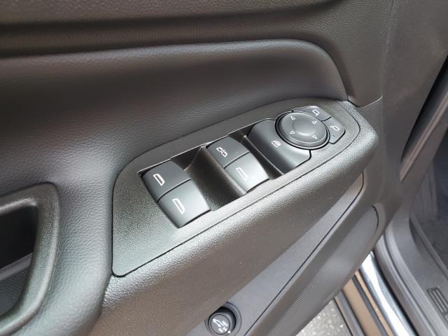 used 2022 Chevrolet Equinox car, priced at $23,109
