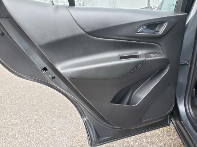 used 2021 Chevrolet Equinox car, priced at $19,906