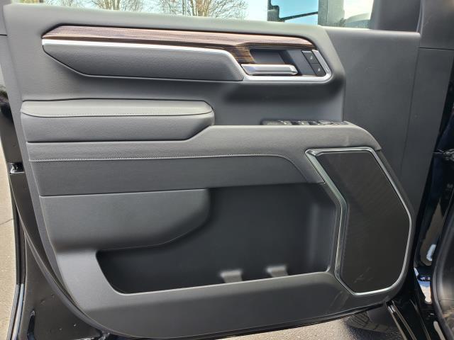 new 2025 Chevrolet Silverado 2500 car, priced at $66,343