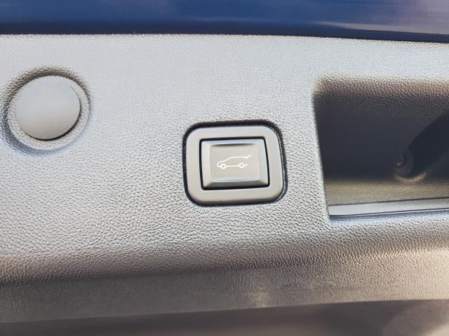 used 2022 Chevrolet Equinox car, priced at $22,978