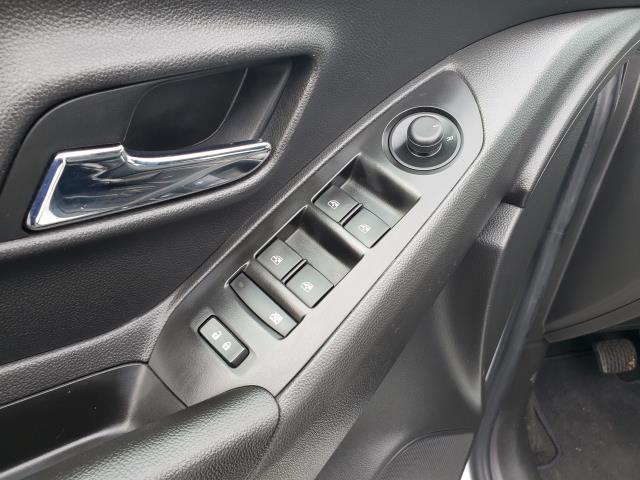 used 2021 Chevrolet Trax car, priced at $14,948