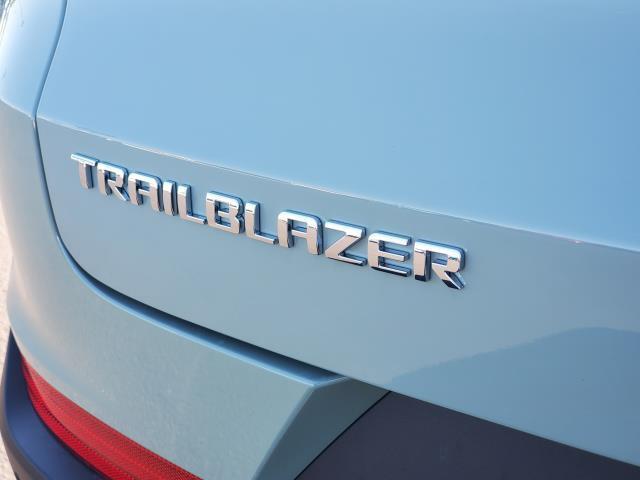 new 2025 Chevrolet TrailBlazer car, priced at $26,878