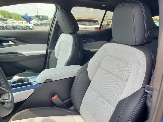 new 2025 Chevrolet Equinox EV car, priced at $51,545
