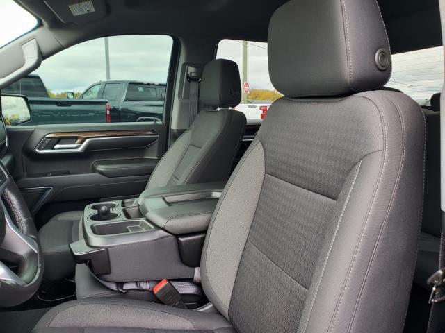 used 2022 Chevrolet Silverado 1500 car, priced at $43,290