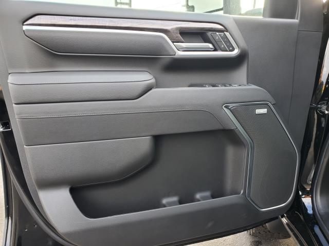 new 2026 Chevrolet Silverado 2500 car, priced at $69,099