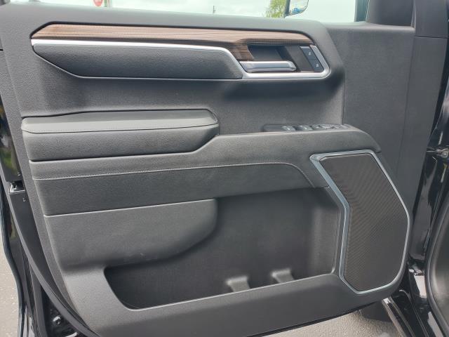 used 2024 Chevrolet Silverado 1500 car, priced at $46,911