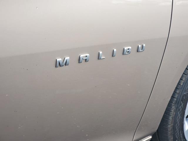used 2018 Chevrolet Malibu car, priced at $16,380
