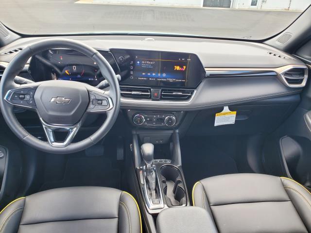new 2025 Chevrolet TrailBlazer car, priced at $28,619