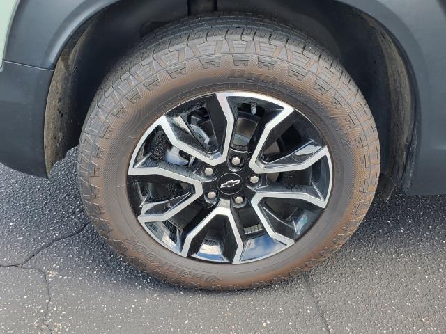 new 2025 Chevrolet TrailBlazer car, priced at $28,619