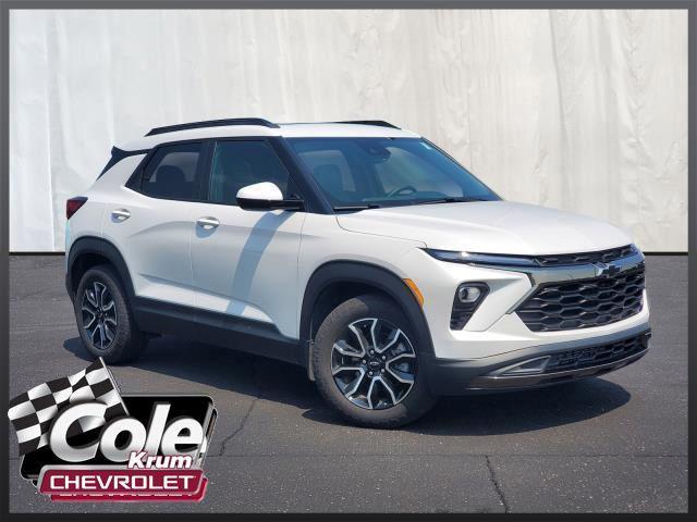 new 2025 Chevrolet TrailBlazer car, priced at $32,576