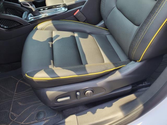 new 2025 Chevrolet TrailBlazer car, priced at $32,576
