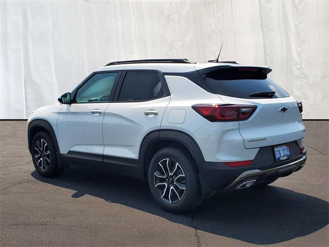 new 2025 Chevrolet TrailBlazer car, priced at $32,576