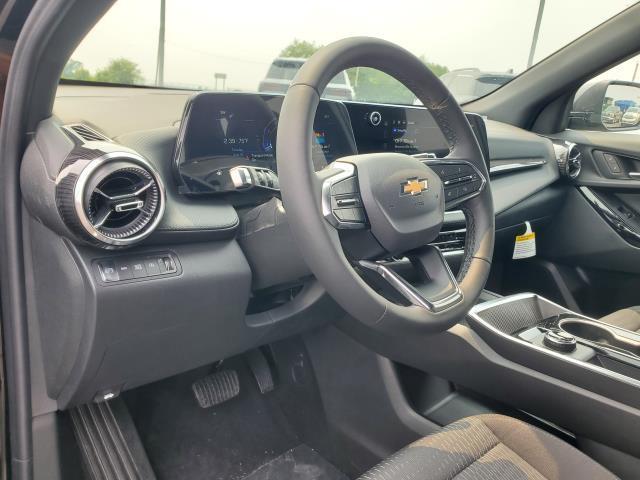 new 2026 Chevrolet Equinox car, priced at $32,595