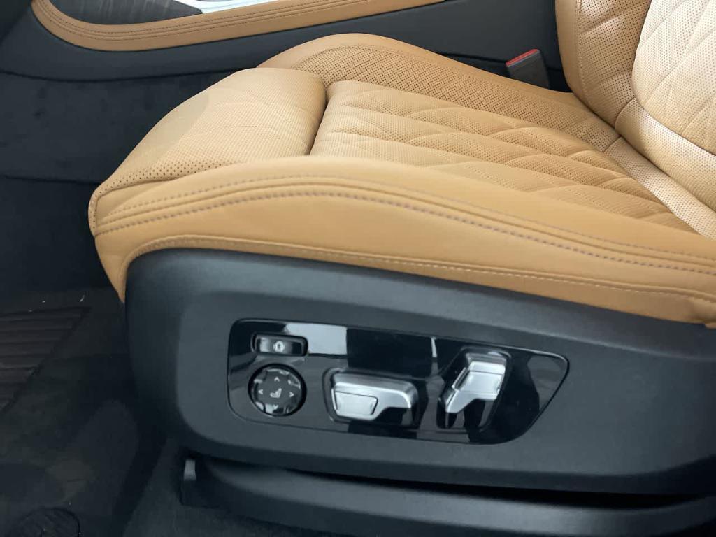 used 2023 BMW X7 car, priced at $66,943