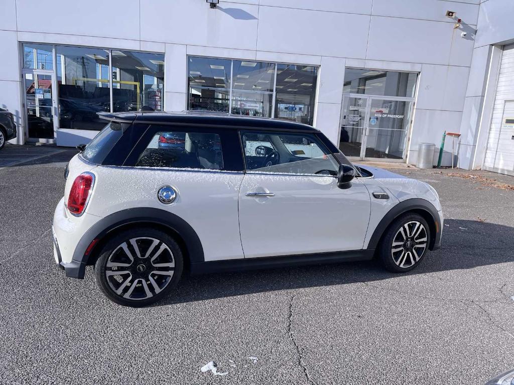 used 2023 MINI Hardtop car, priced at $26,943