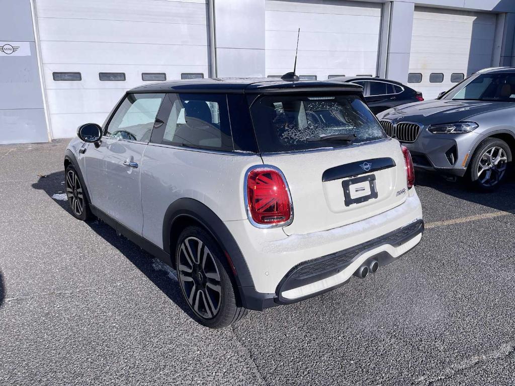 used 2023 MINI Hardtop car, priced at $26,943