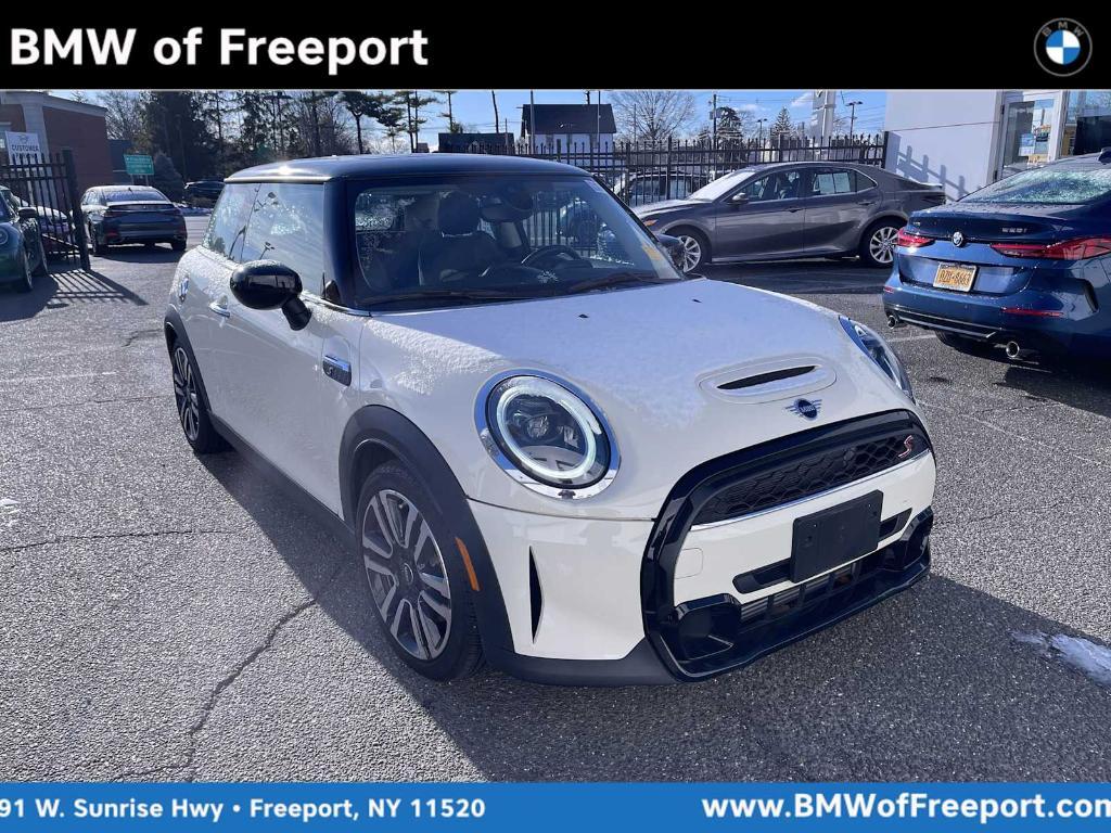 used 2023 MINI Hardtop car, priced at $26,943