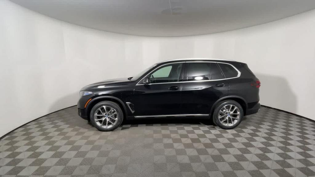 new 2025 BMW X5 PHEV car, priced at $77,475