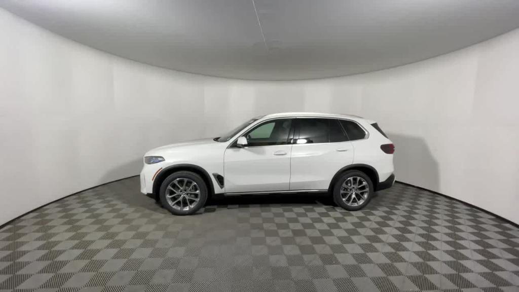 new 2024 BMW X5 car, priced at $73,570