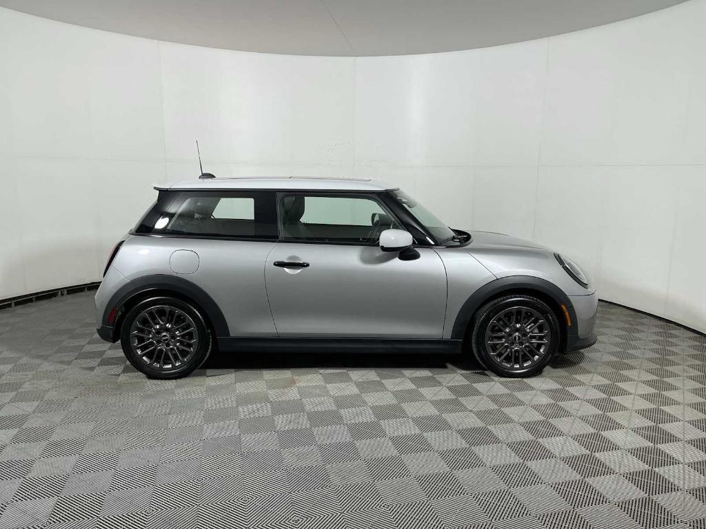 used 2025 MINI Hardtop car, priced at $32,493