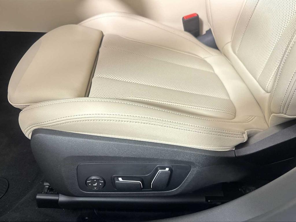 new 2025 BMW 330 car, priced at $51,595