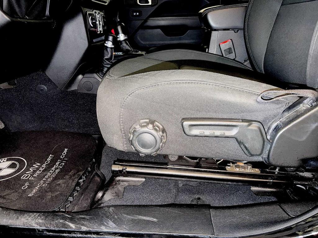 used 2018 Jeep Wrangler Unlimited car, priced at $25,998