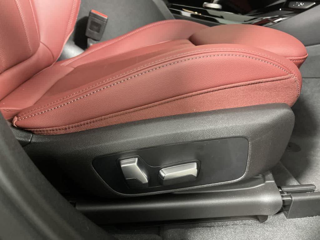 used 2023 BMW X3 car, priced at $40,943