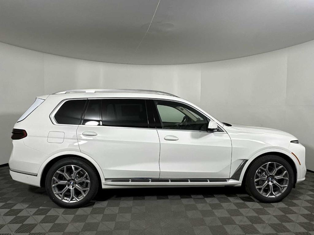 new 2026 BMW X7 car, priced at $92,175