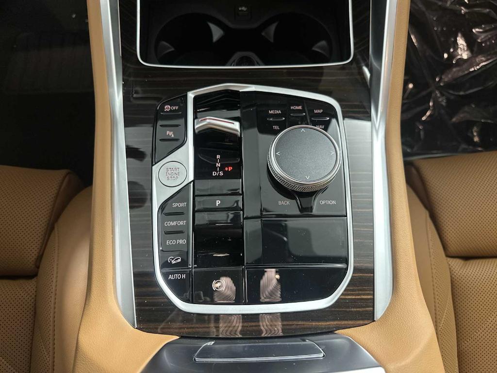 new 2026 BMW X6 car, priced at $84,125