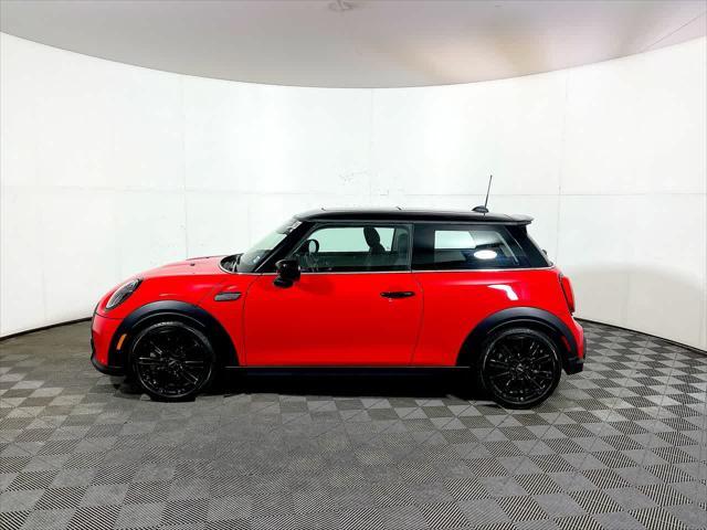 used 2024 MINI Hardtop car, priced at $31,943