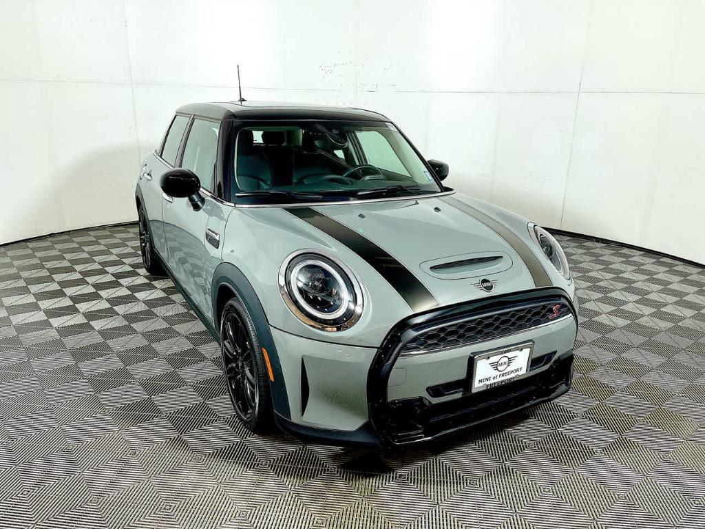 used 2022 MINI Hardtop car, priced at $23,588