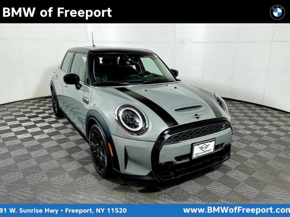 used 2022 MINI Hardtop car, priced at $26,493