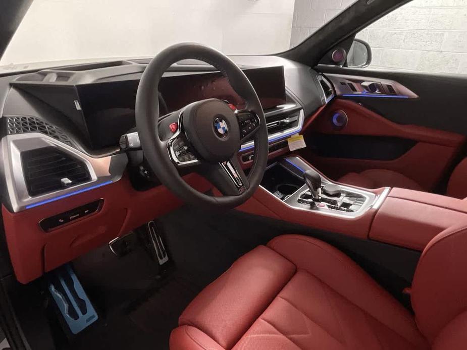 new 2025 BMW XM car, priced at $165,300