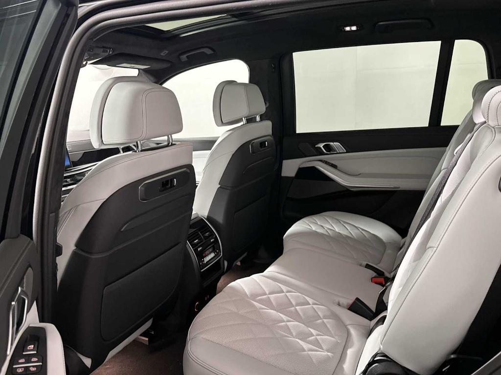 new 2026 BMW X7 car, priced at $98,925