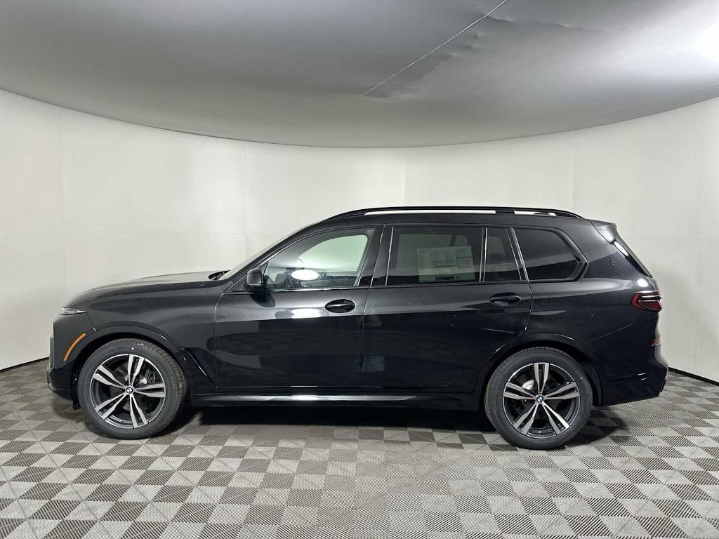 new 2026 BMW X7 car, priced at $98,925