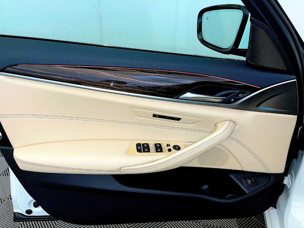 used 2022 BMW 540 car, priced at $46,998