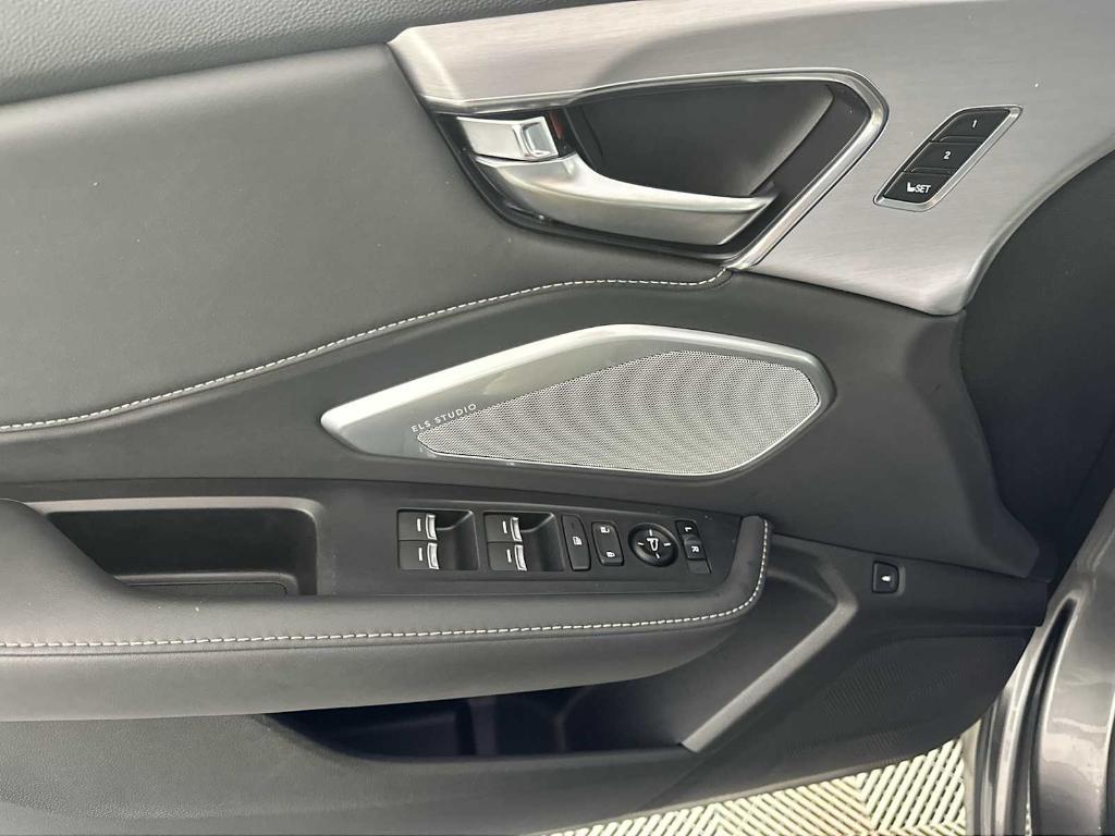 used 2022 Acura RDX car, priced at $31,719