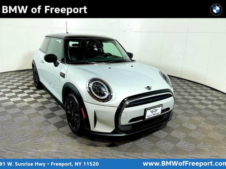 used 2022 MINI Hardtop car, priced at $21,943