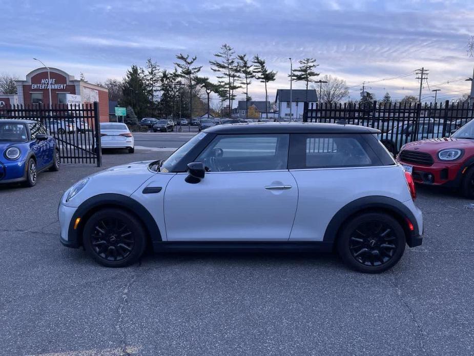 used 2022 MINI Hardtop car, priced at $21,943