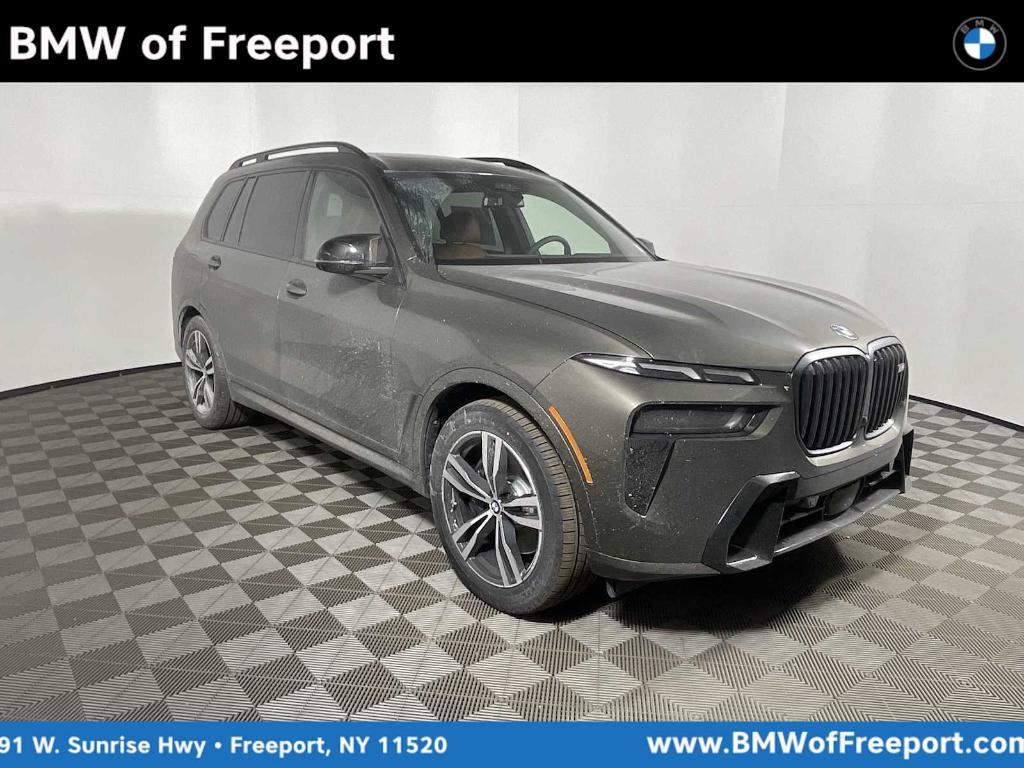 new 2025 BMW X7 car, priced at $125,170