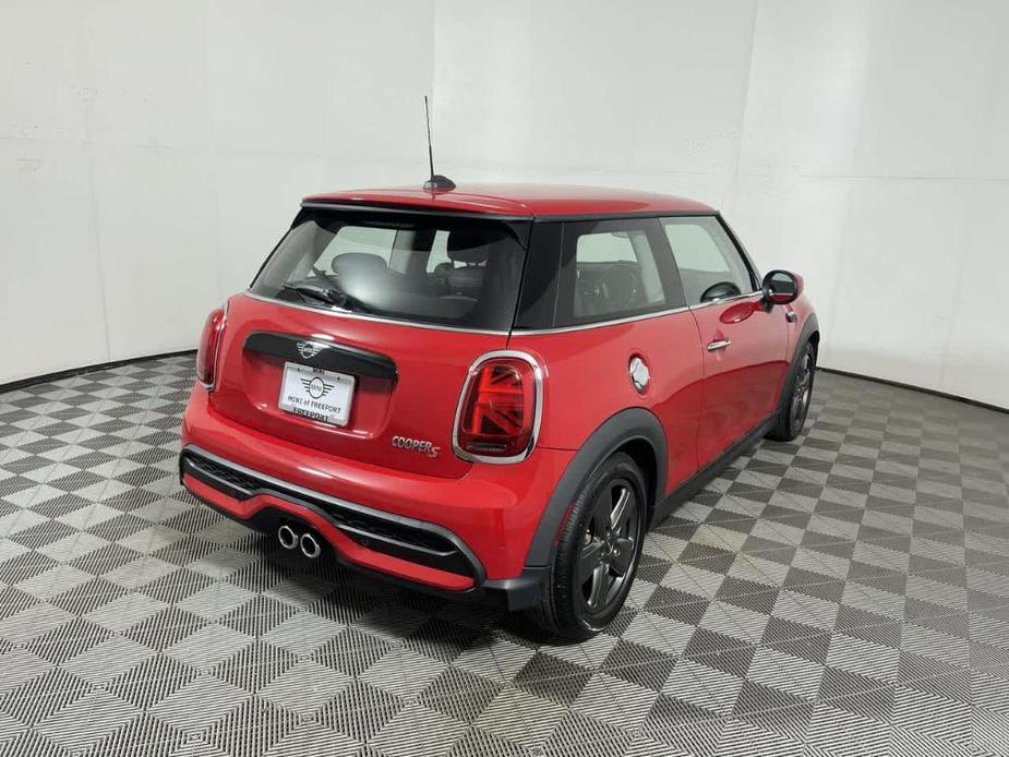 used 2022 MINI Hardtop car, priced at $23,459