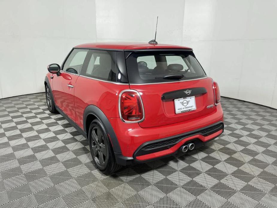 used 2022 MINI Hardtop car, priced at $23,459